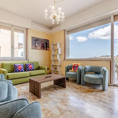 Terrazza Panoramica A Pochi Passi Dal Centro - Affitti Brevi Апартаменти
