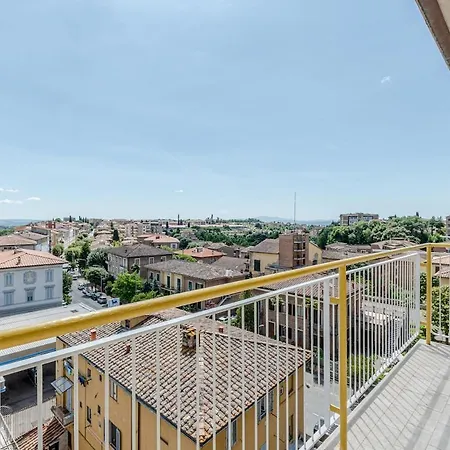 Terrazza Panoramica A Pochi Passi Dal Centro - Affitti Brevi