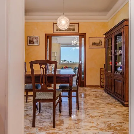 Terrazza Panoramica A Pochi Passi Dal Centro - Affitti Brevi Сієна