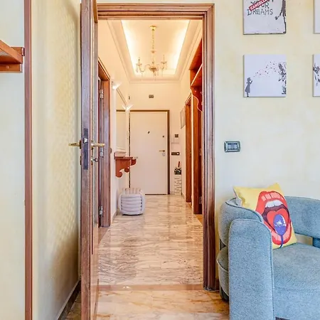 Terrazza Panoramica A Pochi Passi Dal Centro - Affitti Brevi