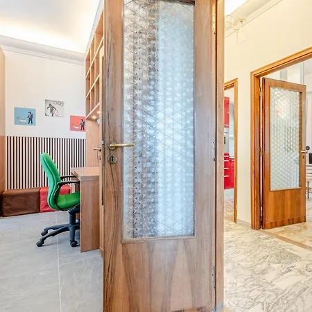Terrazza Panoramica A Pochi Passi Dal Centro - Affitti Brevi