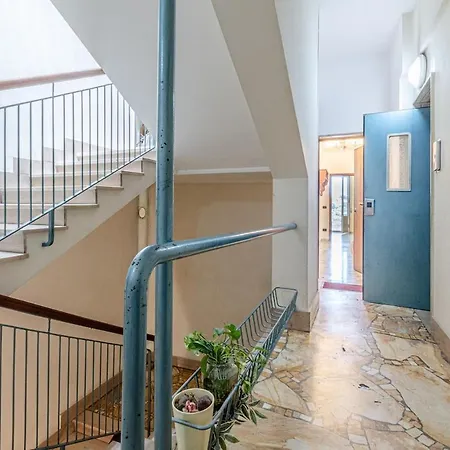 Апартаменти Terrazza Panoramica A Pochi Passi Dal Centro - Affitti Brevi