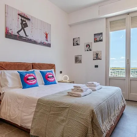 Апартаменти Terrazza Panoramica A Pochi Passi Dal Centro - Affitti Brevi